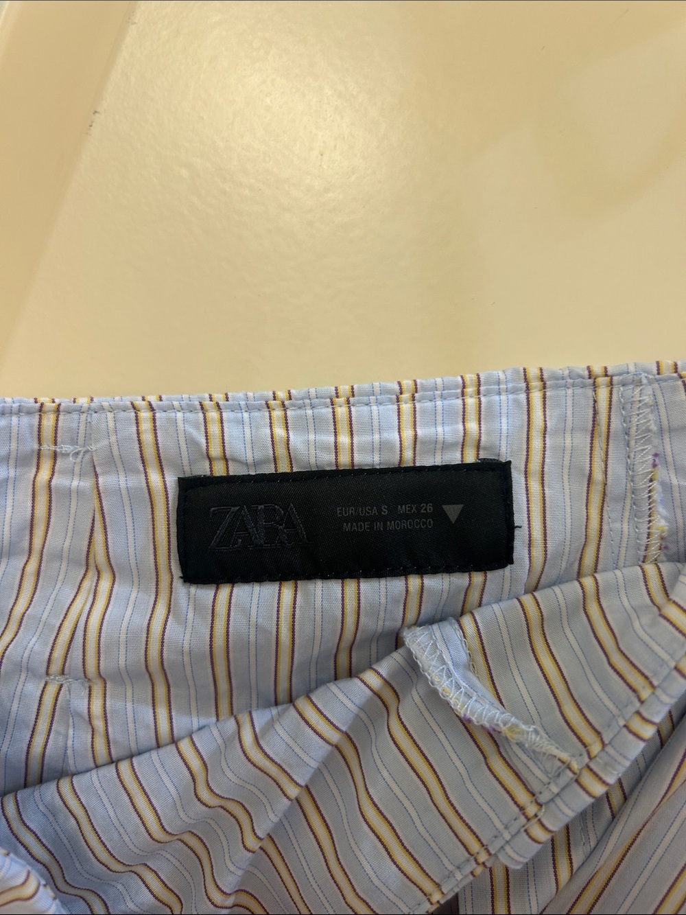 Zara Light Blue & White Striped Women’s Skort - Picture 4 of 4